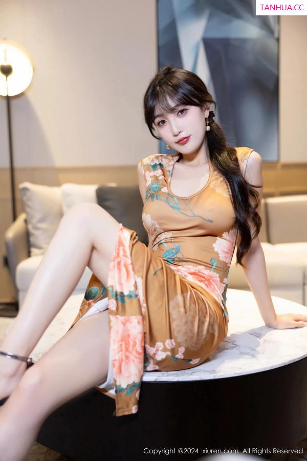 林星阑  [XiuRen]高清写真图 2024.02.07 No.8084 林星阑 性感美腿第24张图片